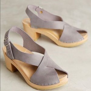 Sandgrens ( Anthropologie) Morocco Clogs Black